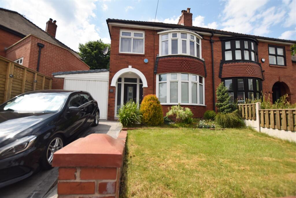 Main image of property: Manchester New Road, Alkrington