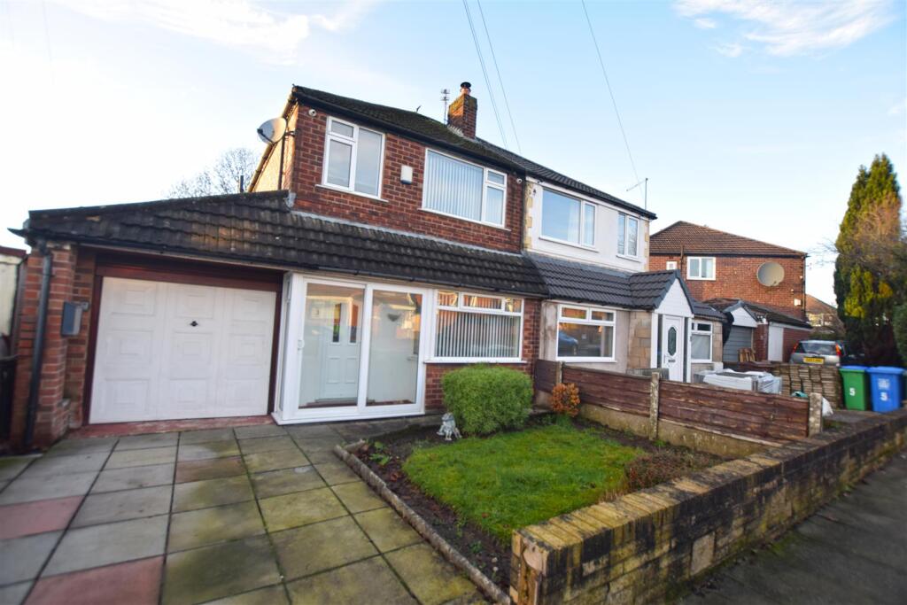 Main image of property: Colwyn Avenue, Alkrington