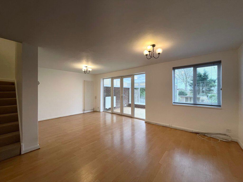 Additional property image - Sandringham Drive - P1911