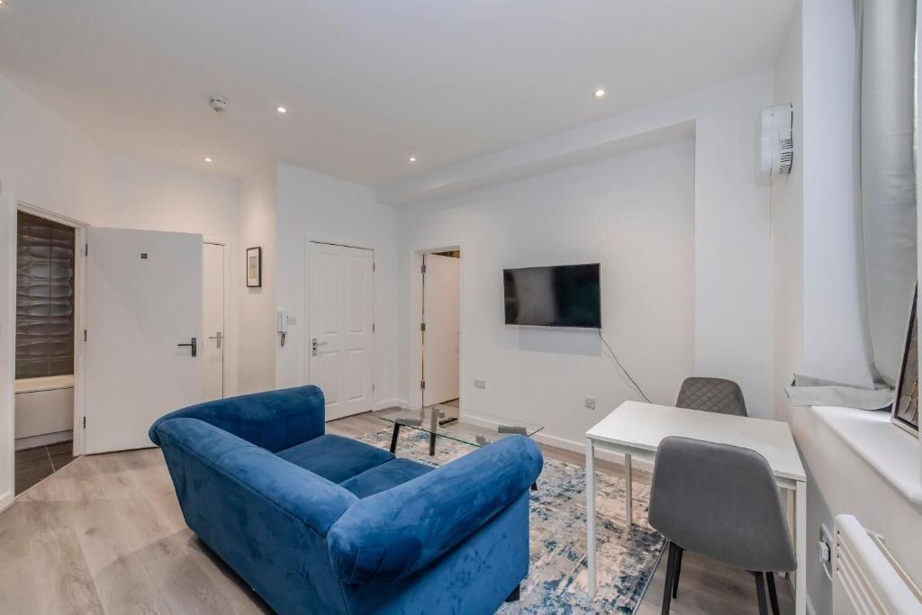 Main image of property: Osmond Road - RL0009