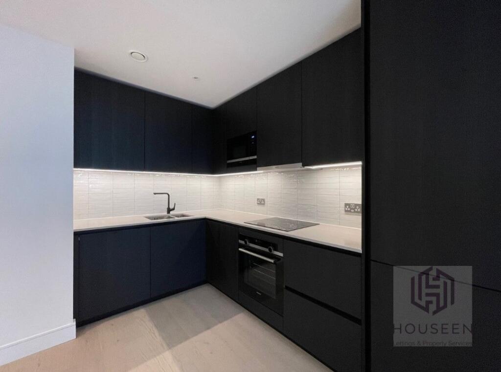 Main image of property: Hawksbury Heights - P2043S84 