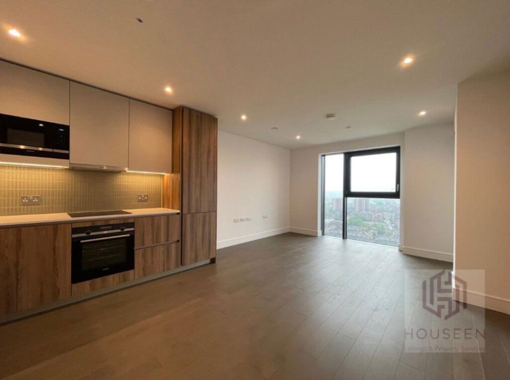 Main image of property: Hawksbury Heights - P2043S32