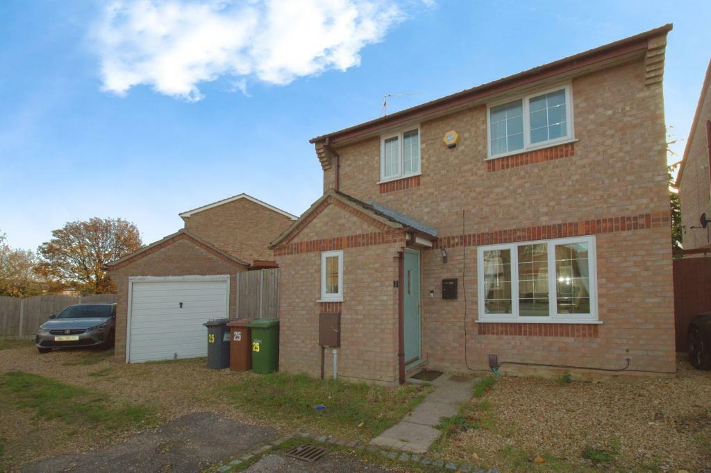 3 bedroom detached house for sale in Caldbeck close, Gunthorpe, PE4 7NE