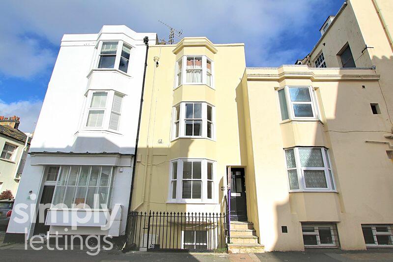 Studio flat for rent in Sillwood Street, Brighton, BN1