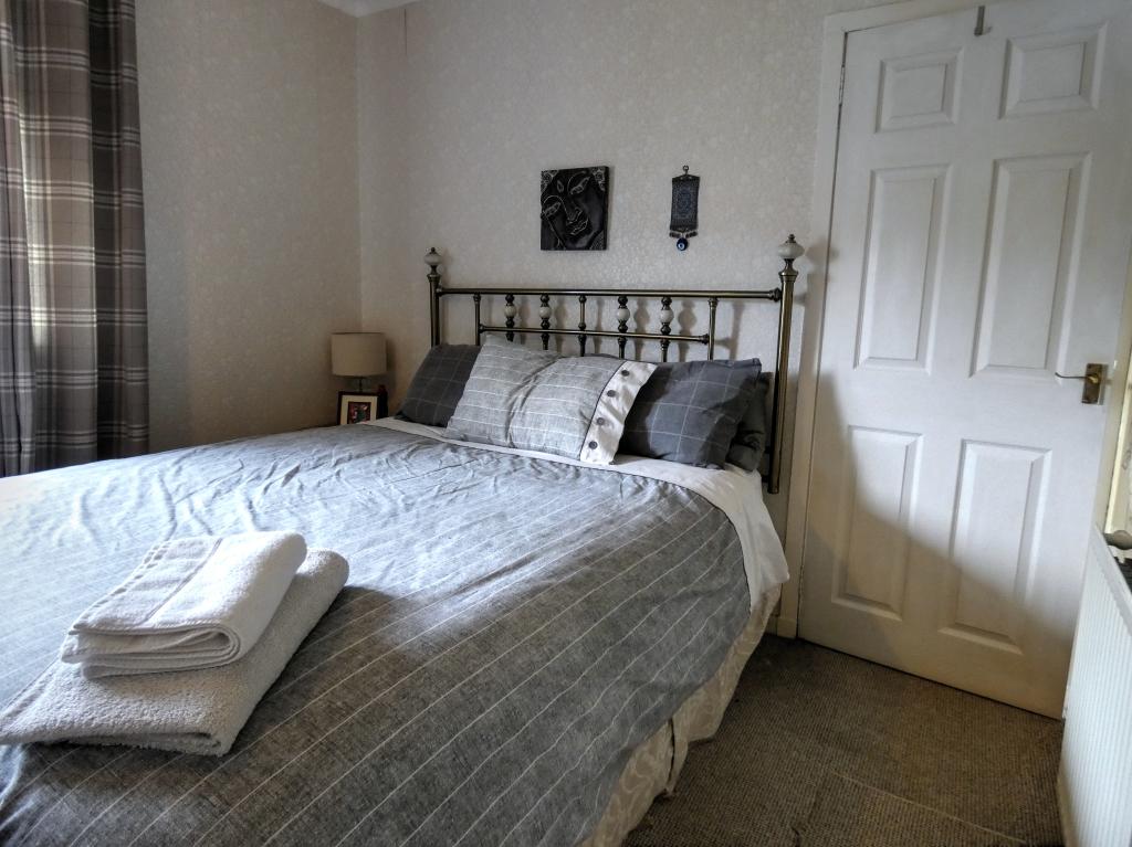2 bedroom terraced house for sale in Birkhall Parade, Aberdeen, AB16