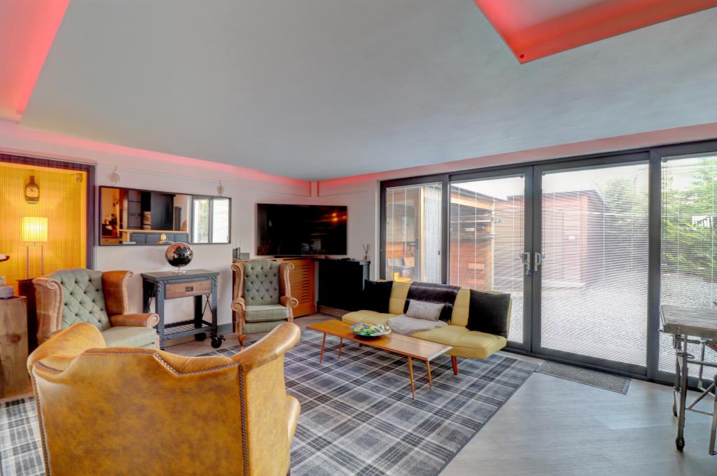 Additional property image - Annan Road, Dumfries, DG1