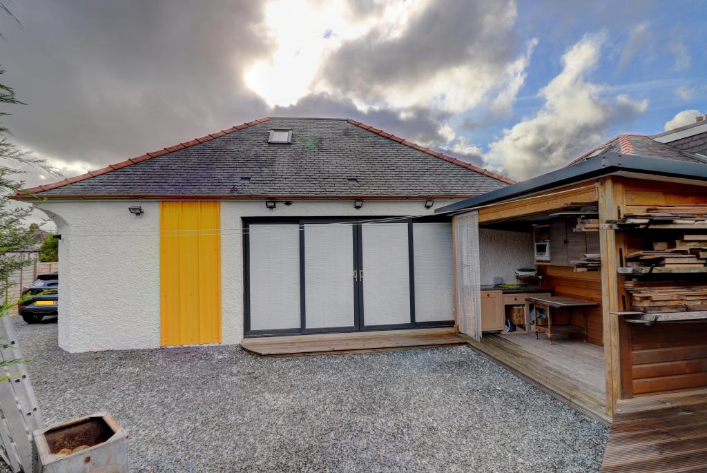 Additional property image - Annan Road, Dumfries, DG1