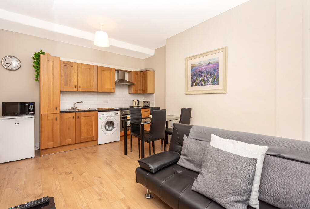 2 bedroom flat for sale in Balcarres Street, Edinburgh, EH10