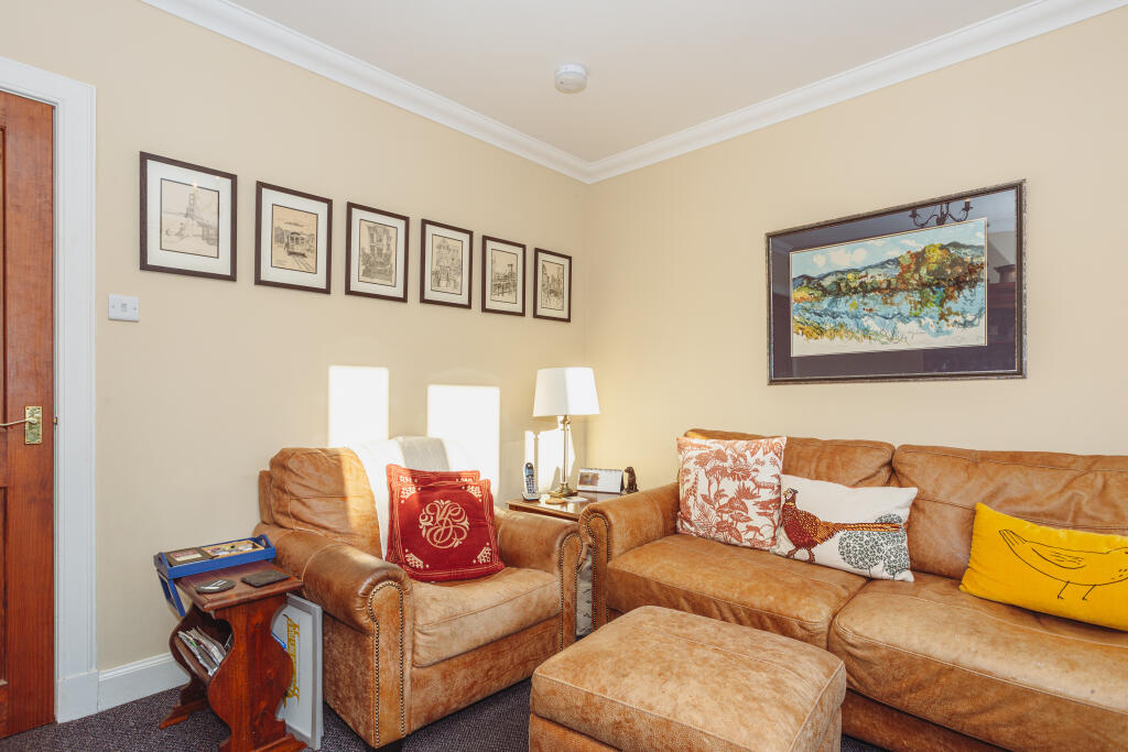 Additional property image - 27 Castle Street, Lochmaben, Lockerbie, DG11