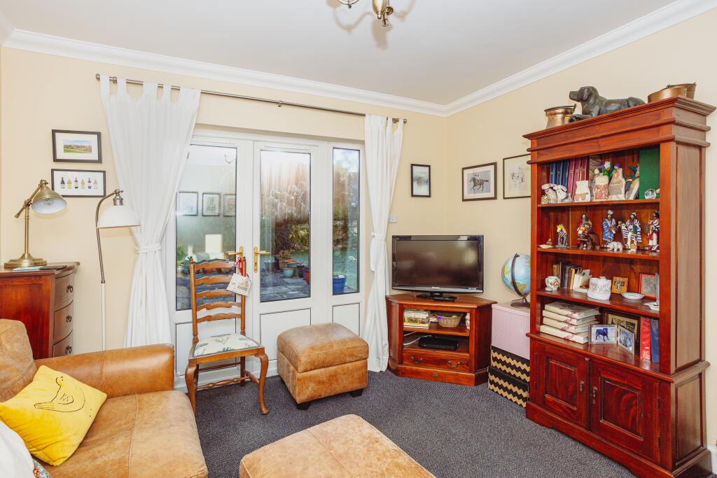 Additional property image - 27 Castle Street, Lochmaben, Lockerbie, DG11