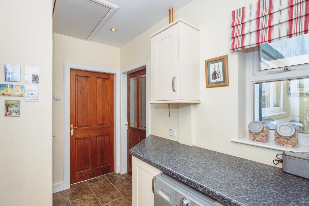 Additional property image - 27 Castle Street, Lochmaben, Lockerbie, DG11