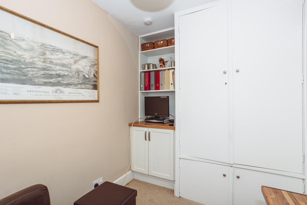Additional property image - 27 Castle Street, Lochmaben, Lockerbie, DG11