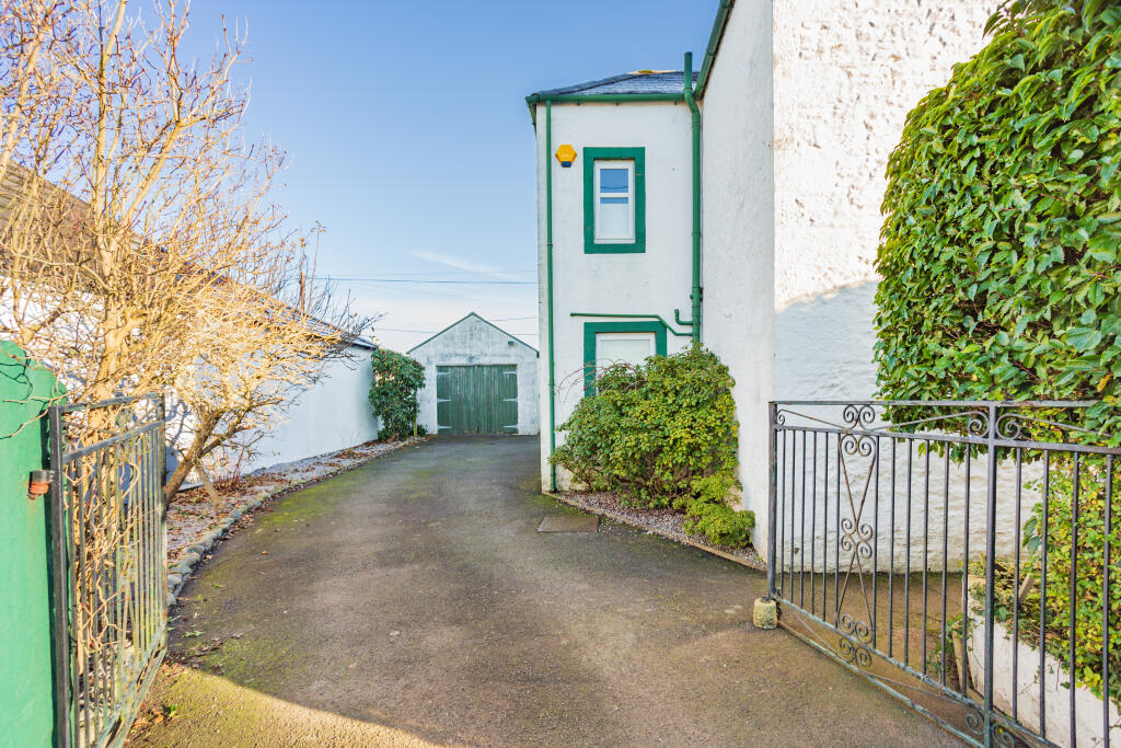 Additional property image - 27 Castle Street, Lochmaben, Lockerbie, DG11