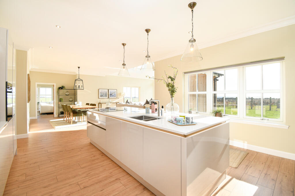 Additional property image - Queen Elizabeth Drive, Chapelton, AB39