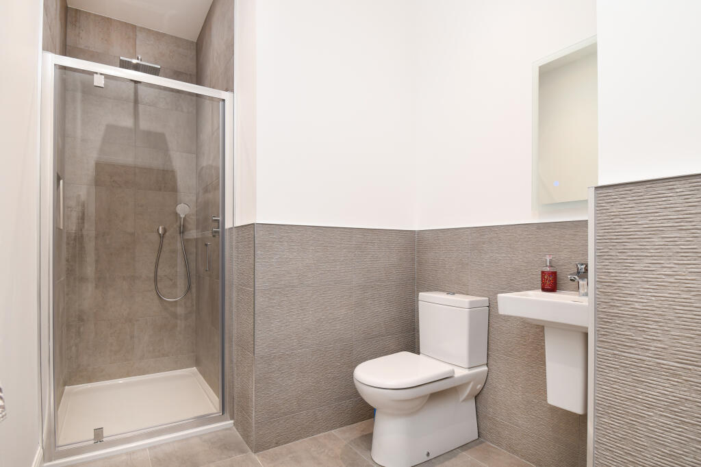 Additional property image - Queen Elizabeth Drive, Chapelton, AB39