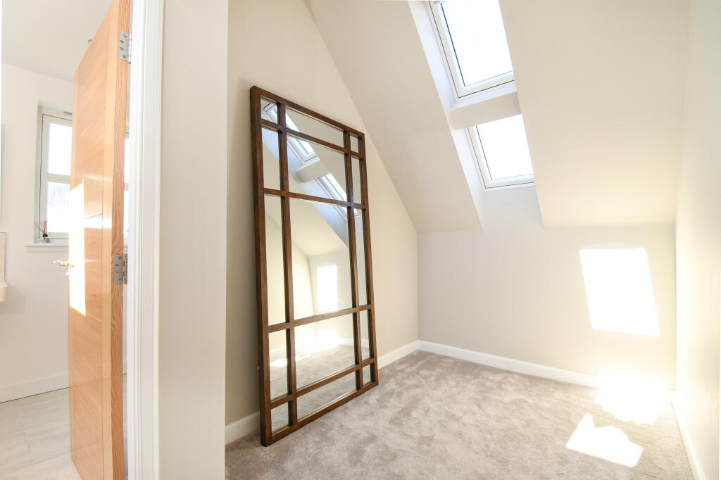 Additional property image - Queen Elizabeth Drive, Chapelton, AB39
