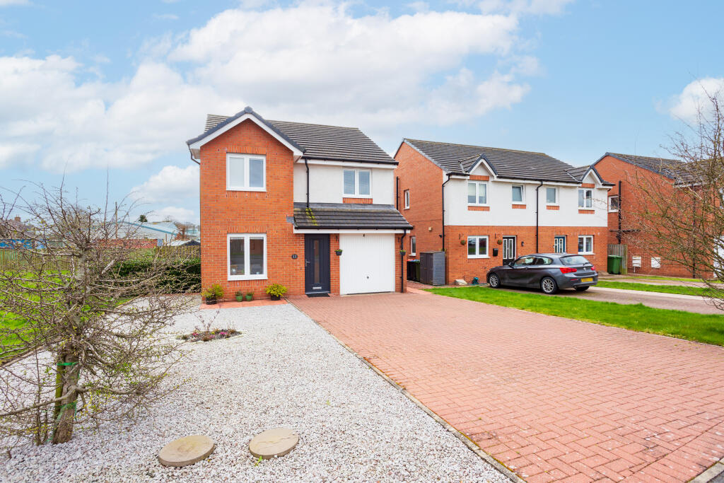 4 bedroom detached house for sale in Vendace Wynd, Lochmaben, Lockerbie