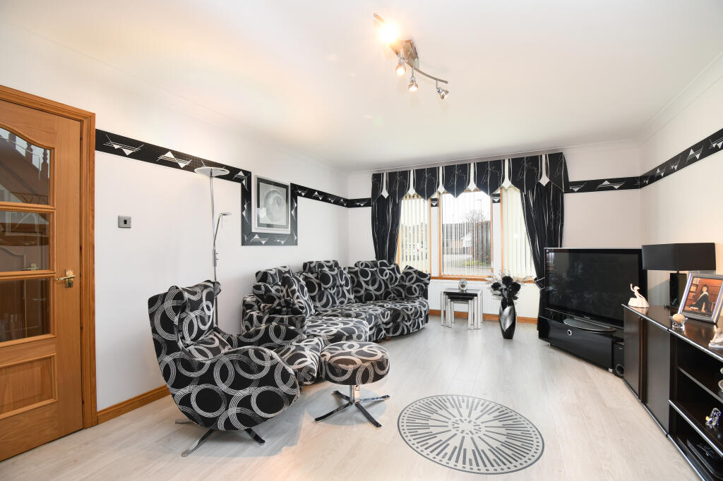 Additional property image - Castle Gardens, Edzell, DD9