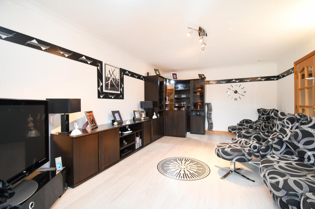 Additional property image - Castle Gardens, Edzell, DD9