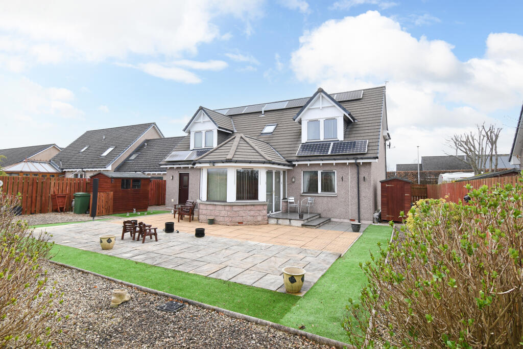 Additional property image - Castle Gardens, Edzell, DD9