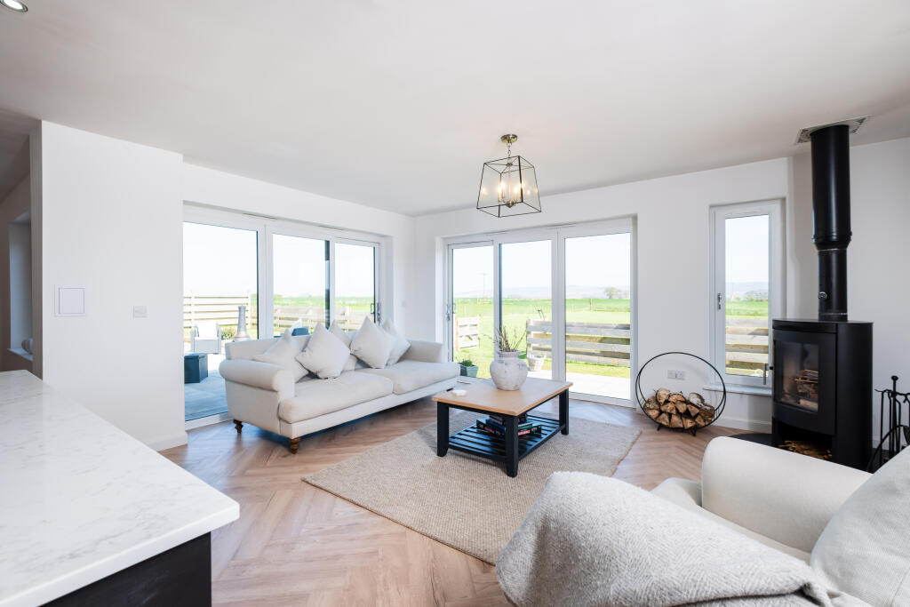 Additional property image - Pitnamoon, Laurencekirk, AB30