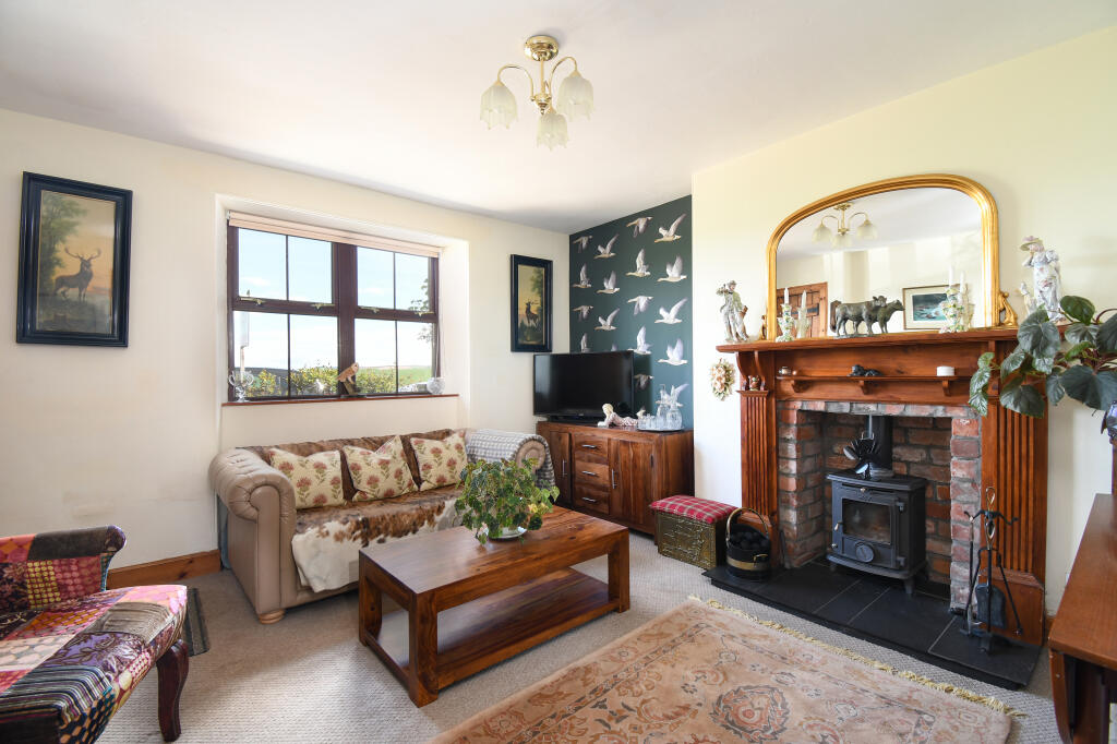 Additional property image - Pittengardner Farm Cottages, Fordoun, AB30