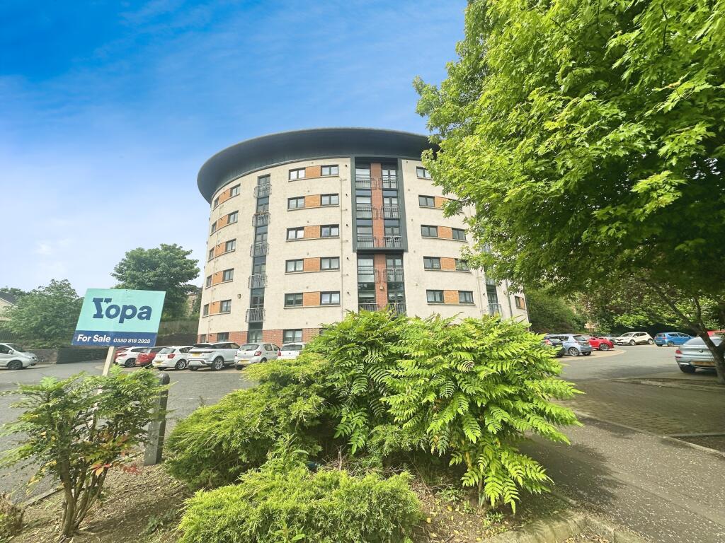 2 bedroom apartment for sale in Saucel Crescent, Paisley, PA1