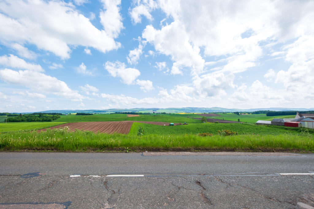 Additional property image - Craigton Of Airlie, Kirriemuir, DD8