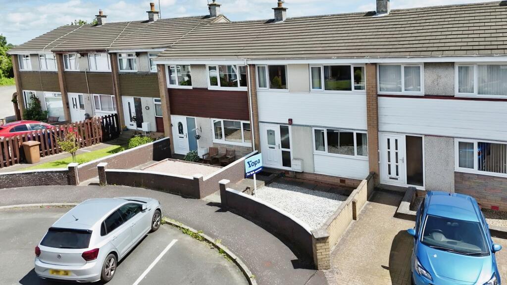 3 bedroom terraced house for sale in Mayfield Crescent, Stevenston, KA20