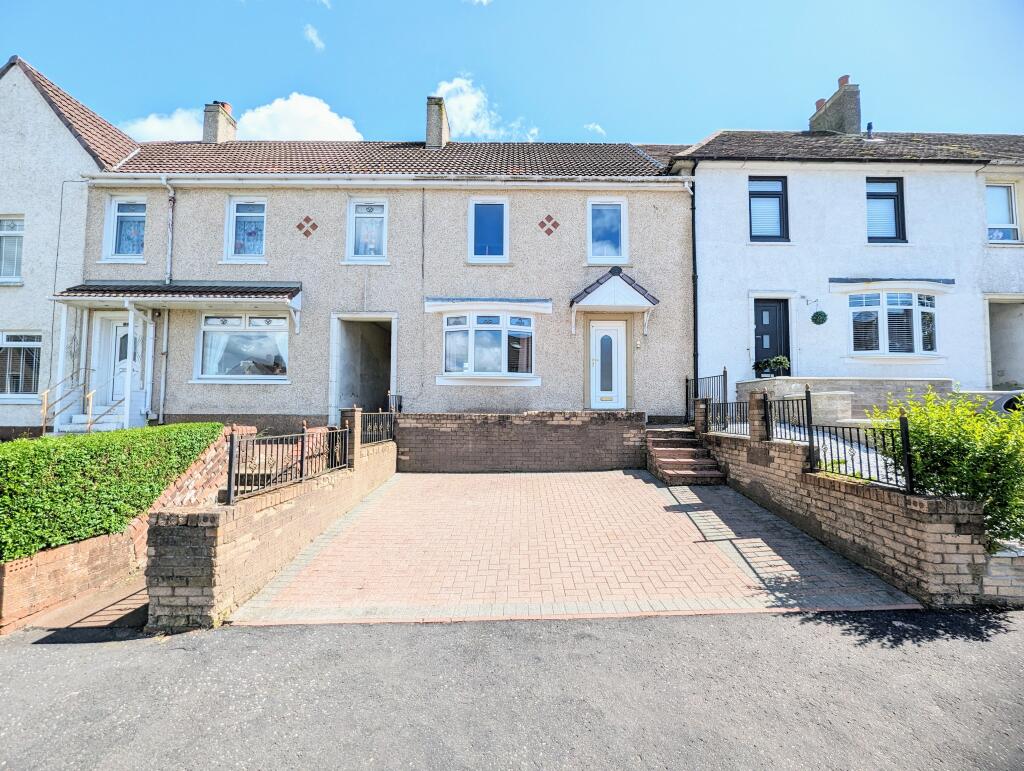 3 bedroom terraced house for sale in The Oval, Glenboig, ML5