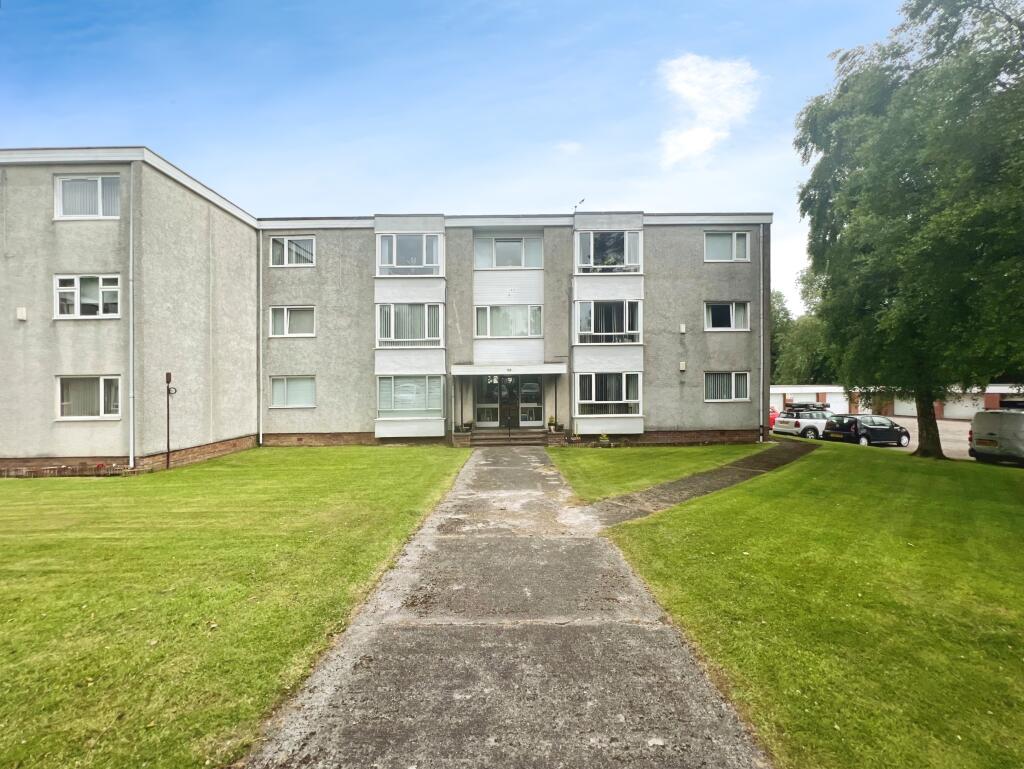 3 bedroom flat for sale in Falside Road, Paisley, PA2