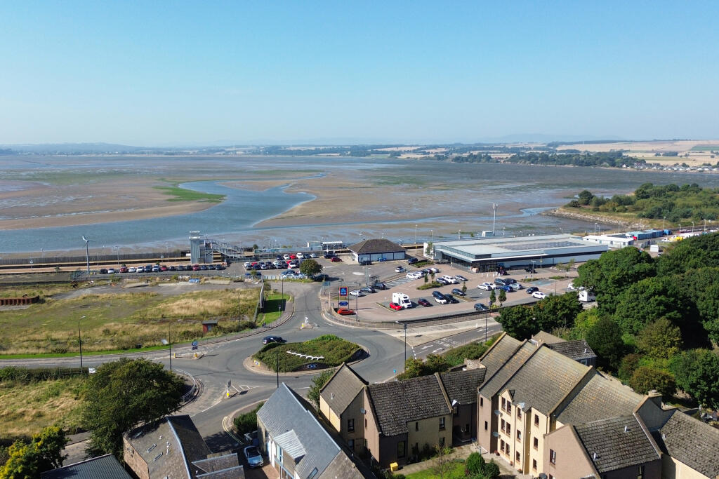 Additional property image - High Street, Montrose, DD10