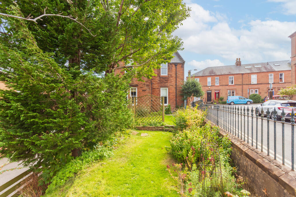 Additional property image - Rosemount Street, Dumfries, DG2