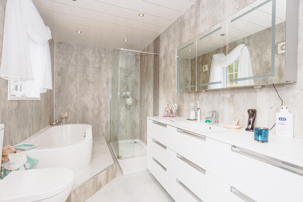 Additional property image - Crocketford, Dumfries, DG2