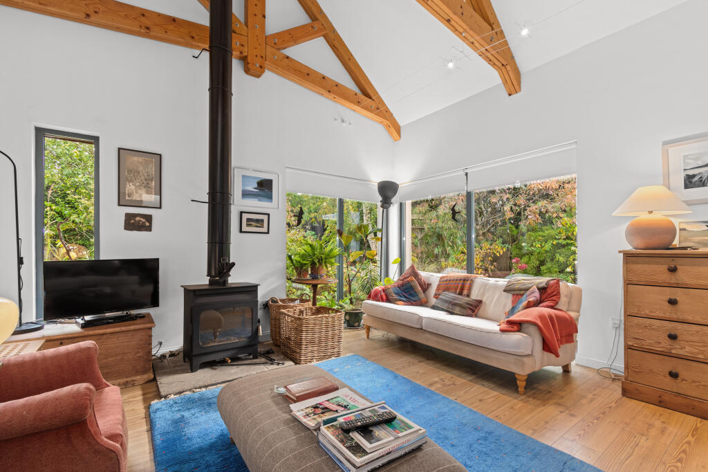 Additional property image - Blackiemuir Avenue, Laurencekirk, AB30