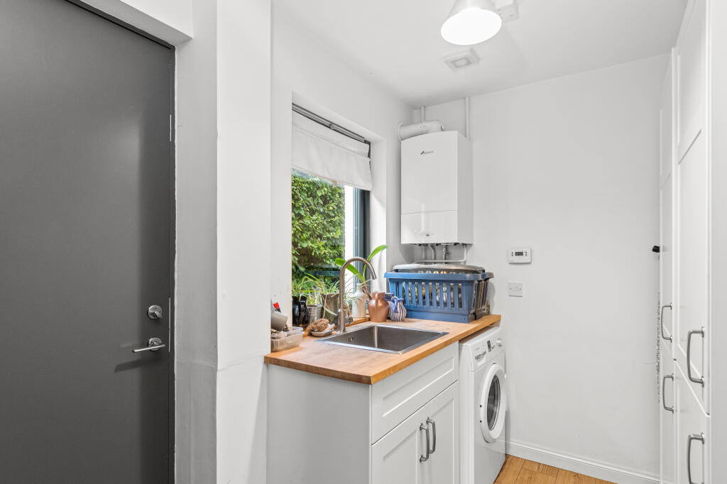 Additional property image - Blackiemuir Avenue, Laurencekirk, AB30