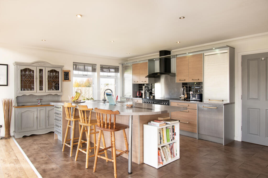 Additional property image - West Burnside, Laurencekirk, AB30