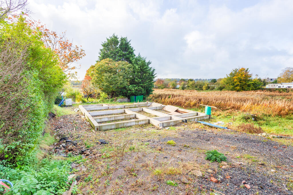 Additional property image - Annan Road, Dumfries, DG1