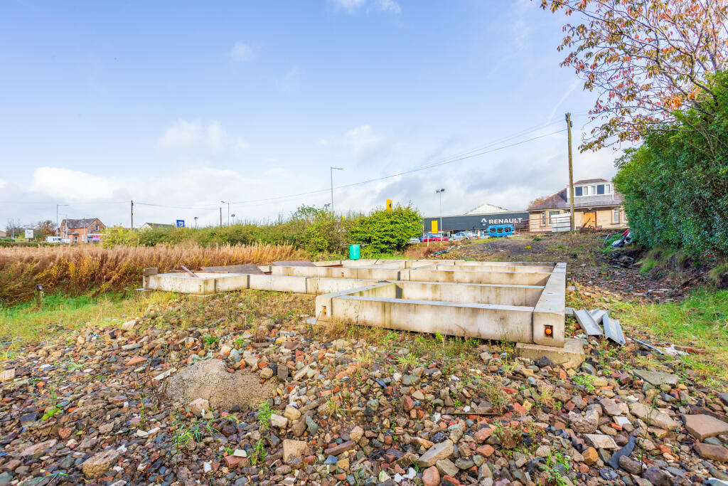 Additional property image - Annan Road, Dumfries, DG1