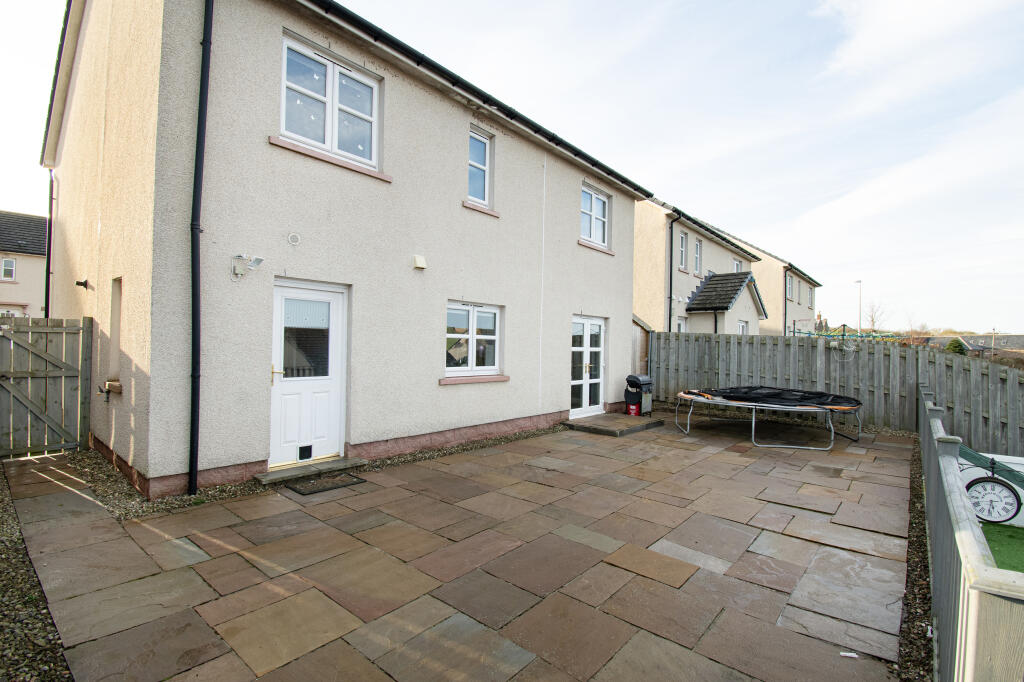 Additional property image - Queen Johanna Place, Inverbervie, DD10