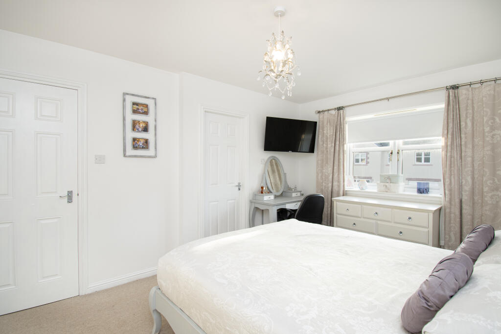 Additional property image - Queen Johanna Place, Inverbervie, DD10