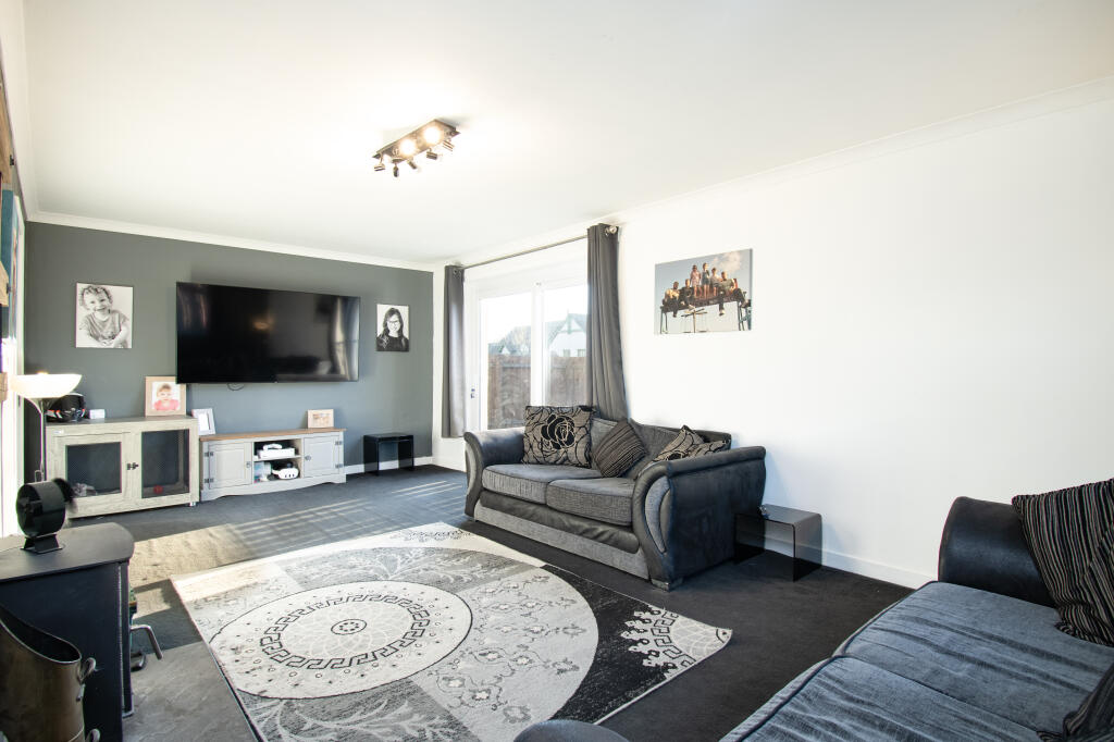 Additional property image - Smalls Square, Brechin, DD9