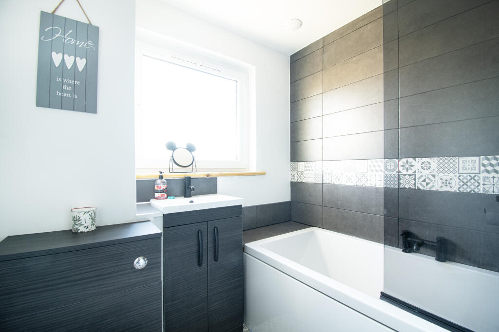 Additional property image - Smalls Square, Brechin, DD9