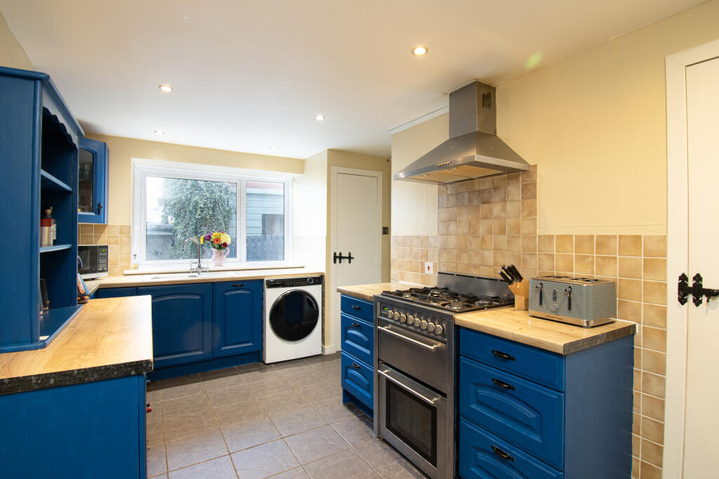 Additional property image - William Street, Montrose, DD10