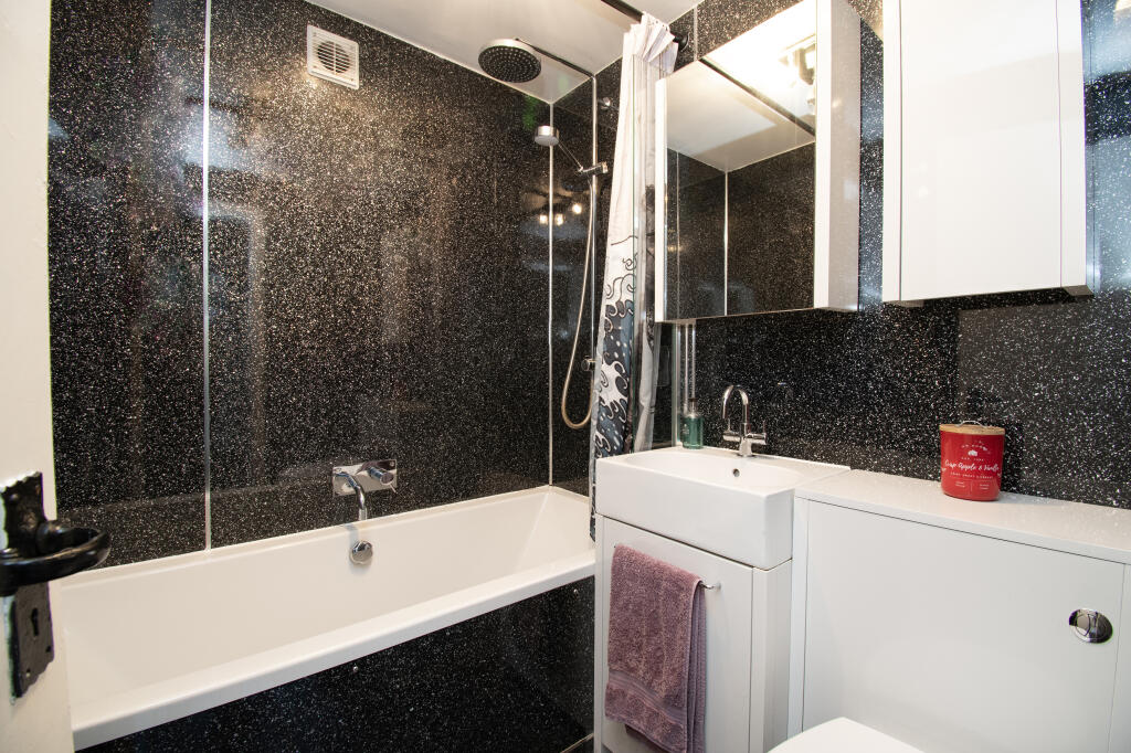 Additional property image - William Street, Montrose, DD10