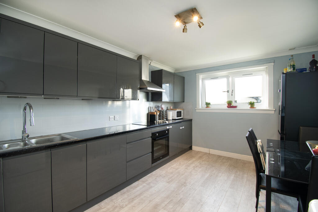 Additional property image - Castle Street, Montrose, DD10