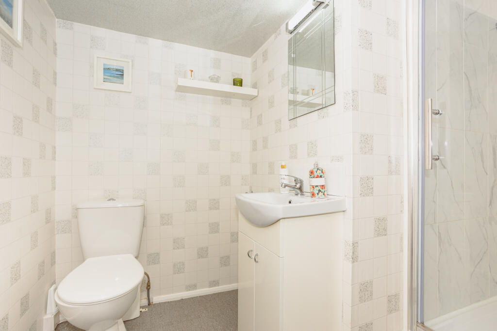Additional property image - Gilloch Avenue, Dumfries, DG1