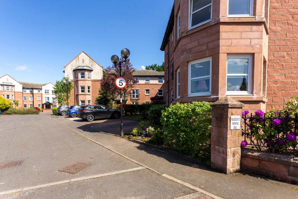Additional property image - Glebe Street, Dumfries, DG1