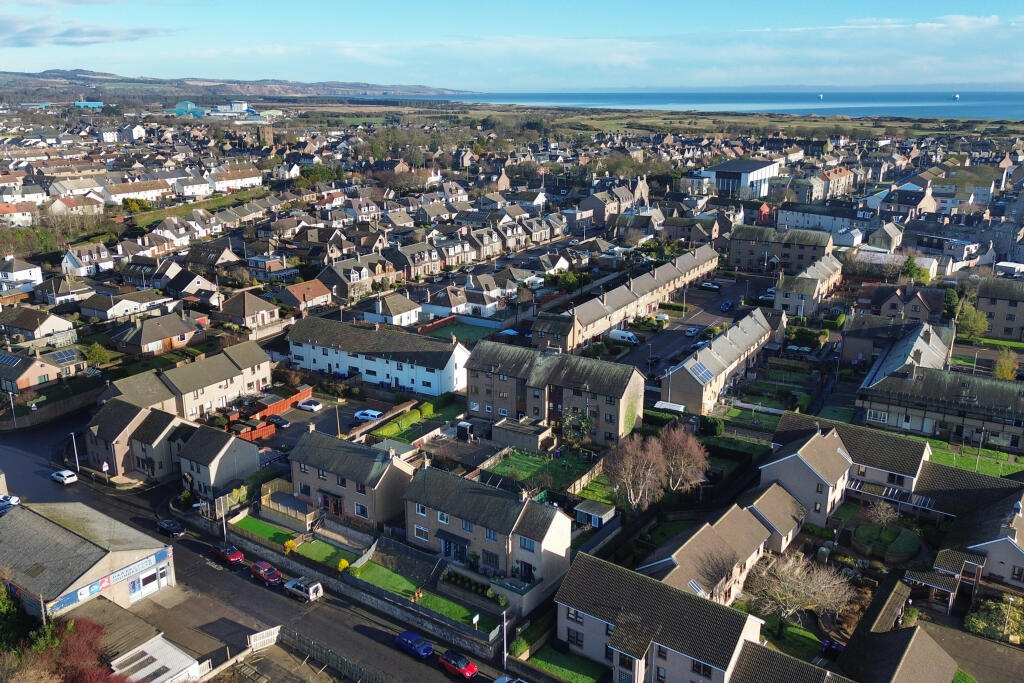Additional property image - Western Road North, Montrose, DD10