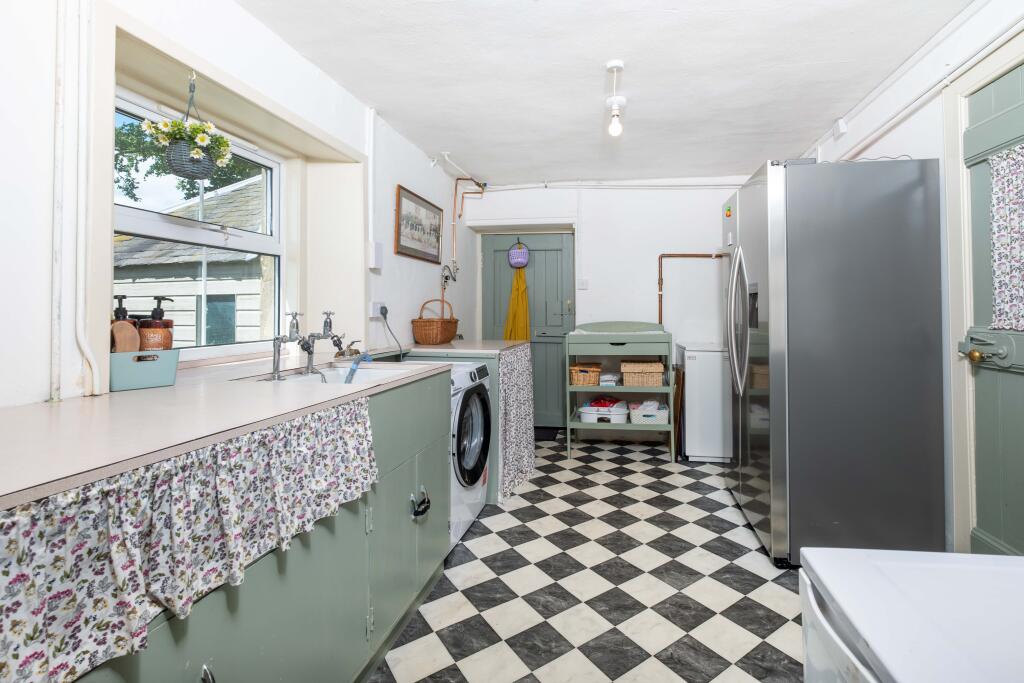 Additional property image - Aberlemno, Forfar, DD8